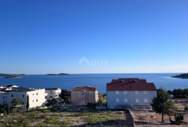 ŠIBENIK, ROGOZNICA - Stan u blizini plaže, Rogoznica, Flat