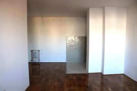 Nov trosoban stan sa PDV-om u centru ID#1608, Niš-Mediana, Wohnung
