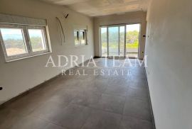 APARTMANI U NOVOGRADNJI U BLIZINI MORA - POVLJANA, PAG, Povljana, Διαμέρισμα