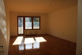 Nov četvorosoban stan sa PDV-om u centru ID#1607, Niš-Mediana, Appartement