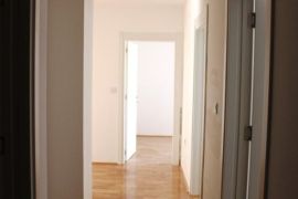 Nov četvorosoban stan sa PDV-om u centru ID#1607, Niš-Mediana, Appartement