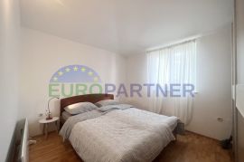 Istra, Novigrad, prekrasan stan na drugom katu manje stambene zgrade, Novigrad, Appartment