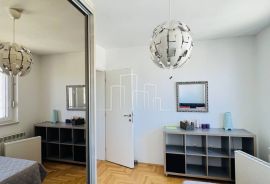 Vrhunski četverosoban stan Grbavica najam, Novo Sarajevo, Appartment