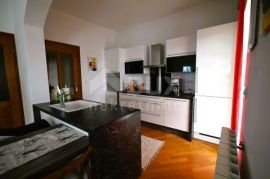 ISTRA, VALBANDON (FAŽANA) Apartmanska kuća s 5 stambenih jedinica- PRILIKA 1300 €/m2!, Fažana, Casa
