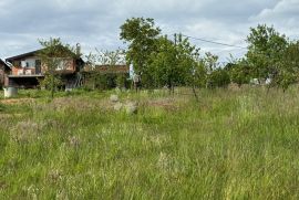 Prodaja Zemljišta sa Vikendicom u Naselju Gaj, blizu Vrbovca, Vrbovec, Ev