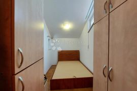 Šestinski dol, dvosoban stan sa lođom i garažom, 56m2-PRILIKA!, Črnomerec, Flat