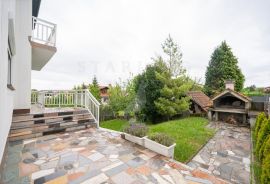 KUĆA+VRT, PRODAJA, SAMOBOR, PERIVOJ 344 m2, Samobor, House