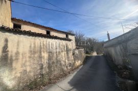 Istra Buzet okolica 3 kamene starine!, Buzet, Maison