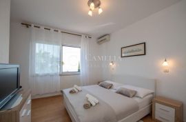 Opatija Punta Kolova stan 1.kat sa senzacionalnim pogledom, Opatija, Appartement