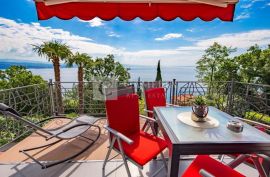 Opatija Punta Kolova stan 1.kat sa senzacionalnim pogledom, Opatija, Appartment