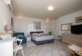 Opatija Punta Kolova stan 1.kat sa senzacionalnim pogledom, Opatija, Apartamento