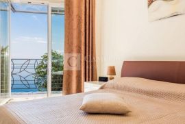 Opatija Punta Kolova kuća sa senzacionalnim pogledom, Opatija, Casa