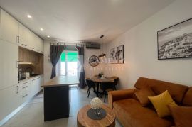 Rijetkost Opatija prvi red uz more!, Opatija, Apartamento