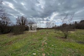 Istra atraktivno zemljište 970m okolica Barbana, Barban, Zemljište