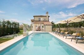 Luksuzna vila sa bazenom i sportskim terenima u srcu Istre!, Kanfanar, Famiglia