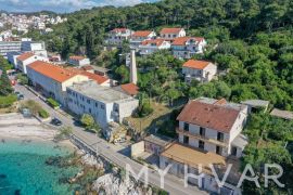 Građevinsko zemljište s projektom u gradu Hvaru, Hvar, Terrain