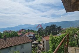 Ćikovići, dvije stambene jedinice 213m2 za 130.000 eura, Kastav, Appartment