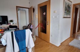 Oporovec, 3 - sobni stan 56m2 + 20 m2 terase, garaža i vajsko parkirno mjesto, Gornja Dubrava, Daire