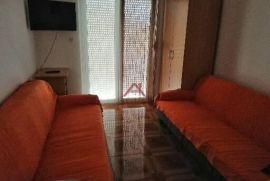 VIR- Etažirani studio apartman, Vir, Kвартира