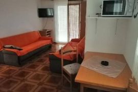 VIR- Etažirani studio apartman, Vir, Kвартира