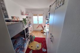 Krimeja, 2S+DB, 74 m2, pogled!, Rijeka, Wohnung