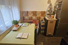 VOJAK, 2SB+DB, 53 M2, 1. KAT, Rijeka, Appartment