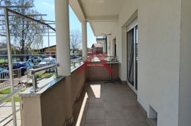 Zagreb, Čulinec 2-etažni stan 200m2, Donja Dubrava, Wohnung