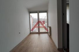 Zagreb, Čulinec 2-etažni stan 200m2, Donja Dubrava, Appartamento