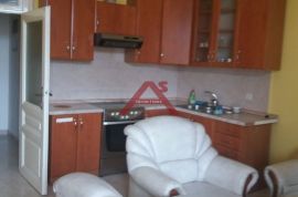 Rijeka- Sušak, stan 72 m2, balkon, najam!, Rijeka, Apartamento