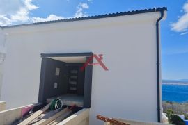 Dramalj, dvoetažni stan, 100 m2, okućnica, pogled!, Crikvenica, Flat