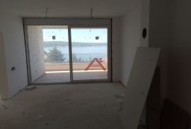 Dramalj, 75 m2, top lokacija, pogled!, Crikvenica, Appartamento