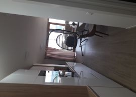 POVLJANA- DVOETAŽNI APARTMAN na obali, Povljana, Stan