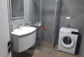 POVLJANA- DVOETAŽNI APARTMAN na obali, Povljana, Apartamento