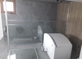 POVLJANA- DVOETAŽNI APARTMAN na obali, Povljana, Wohnung