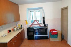 MATULJI, dvojna kuća, starina 2S+DB, 73 m2, prodaja, Matulji, Maison