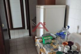 Krnjevo, stan za 8 radnika, najam!, Rijeka, Appartement