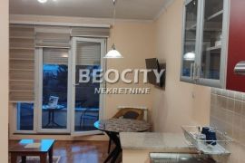 Vračar, Crveni krst, Gvozdićeva, 1.5, 40m2, Vračar, Appartement