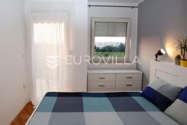 Istra, Pula, prekrasan stan u blizini centra NKP 33,11 m2, Pula, Wohnung