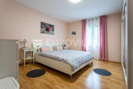 Split, Kman, dvosoban stan na prvom katu, Split, Wohnung