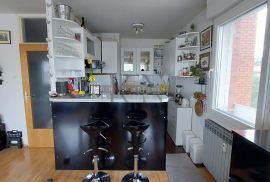 Zagreb- Stenjevec, Lijep i kvalitetan 4s,na TOP LOKACIJI!!!, Stenjevec, Apartamento