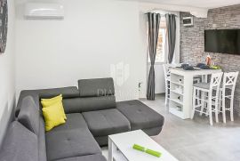 Dvosoban stan sa terasom u srcu Rovinja, Rovinj, Appartement