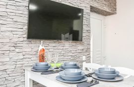 Dvosoban stan sa terasom u srcu Rovinja, Rovinj, Apartamento