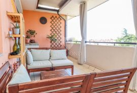 Umag, stan u centru grada !, Umag, Appartment