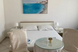 Apartmanska kuća na prodaju, Medulin, Istra, Medulin, Haus