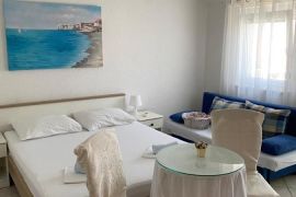 Apartmanska kuća na prodaju, Medulin, Istra, Medulin, Casa