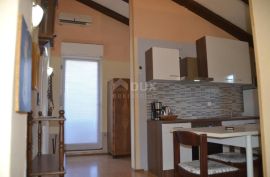 ISTRA, PULA, VALKANE - 2SS+DB stan na atraktivnoj lokaciji, Pula, Apartamento