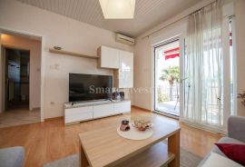 OPATIJA, stan od 140 m2, 3S+DB, 150 m do mora, za dugoročni najam, Opatija, Flat