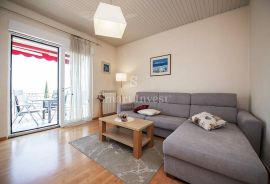 OPATIJA, stan od 140 m2, 3S+DB, 150 m do mora, za dugoročni najam, Opatija, Kвартира