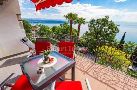 OPATIJA, stan od 140 m2, 3S+DB, 150 m do mora, za dugoročni najam, Opatija, Wohnung