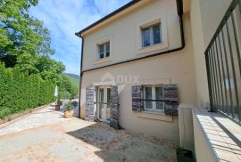 OPATIJA, BRSEČ- luksuzna vila 430m2 s bazenom i pogledom na more + uređena okućnica 2700m2, Mošćenička Draga, Casa